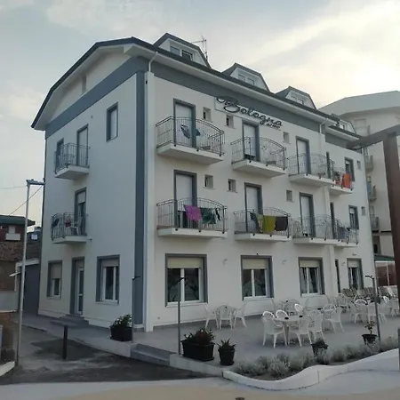 Szálloda Bologna
